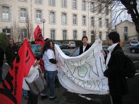 Action de protestation à l’IA de La Rochelle